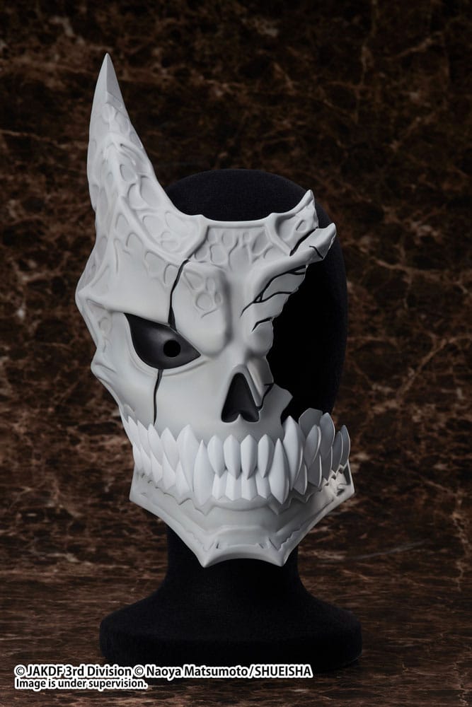 Kaiju No.8 - Statue Half Mask 29 cm