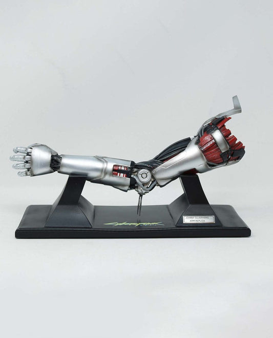 Cyberpunk - Edgerunners JOHNNY SILVERHAND ARM REPLICA 30 cm